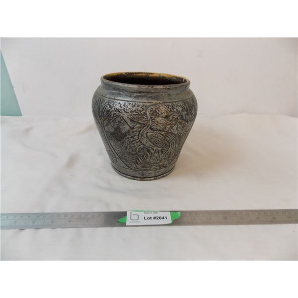 Antique Medalta Pottery #110 Flower Pot - approx 8" diamter , 7" height