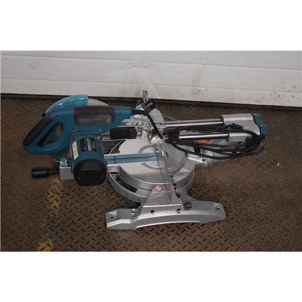 Makita Tabletop Mitre Saw (working)