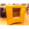 Image 2 : 1940's Kitchen Buffet Hutch with opening glass door - 36"W, 38"H, 16"D