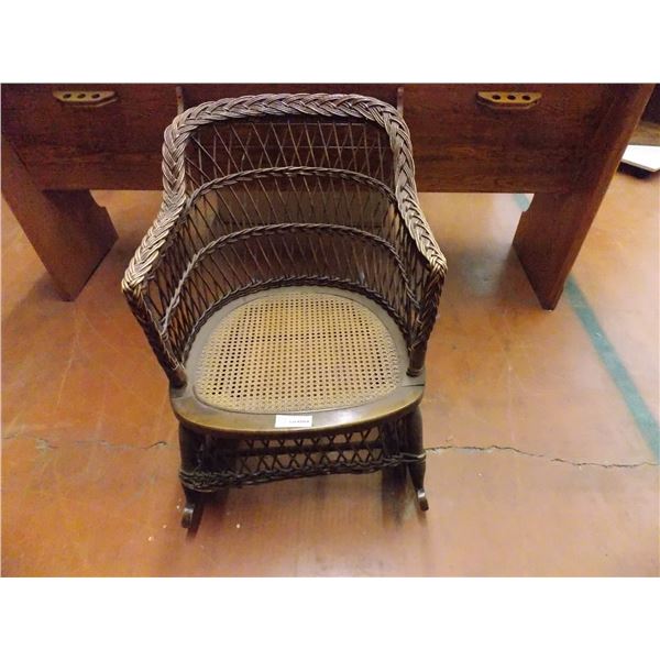 Vintage wicker Rocking Chair