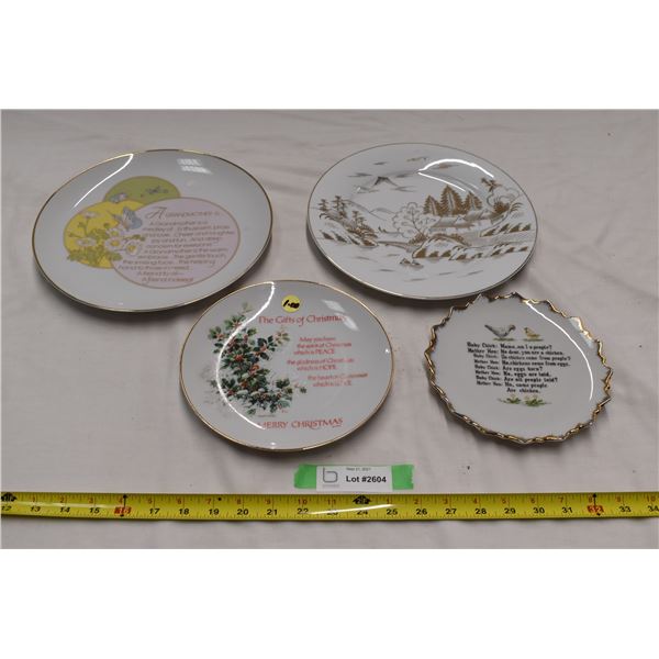 Themed gold rimmed plates