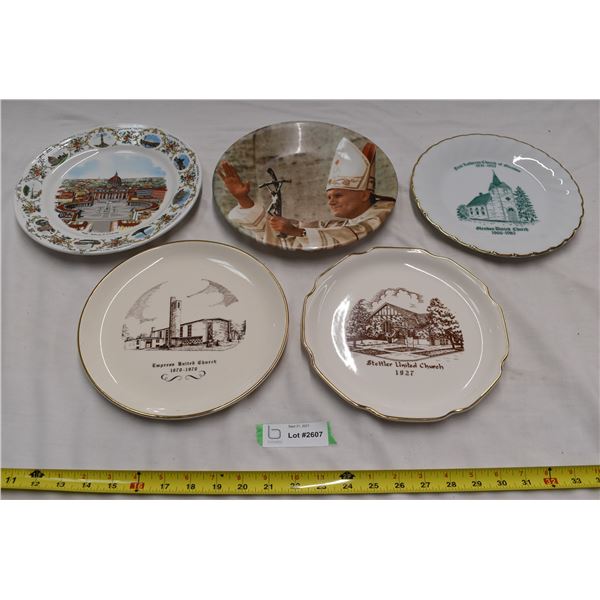 22k Gold rimmed church plates, Rome plate, Former Pope plate