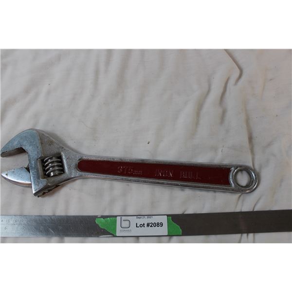 Iron Bull 375mm crescent wrench