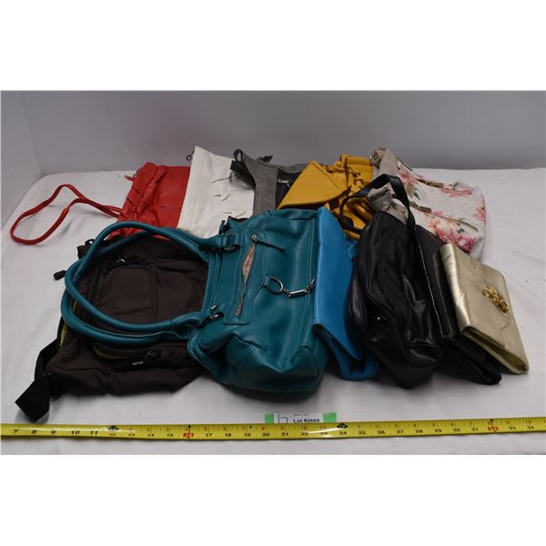 Assorted bags/purses. Womens bags