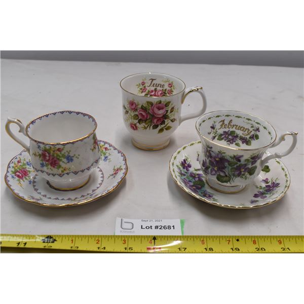 Royal Albert tea cups & saucers
