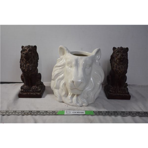 Heavy Lion Statues and Jar