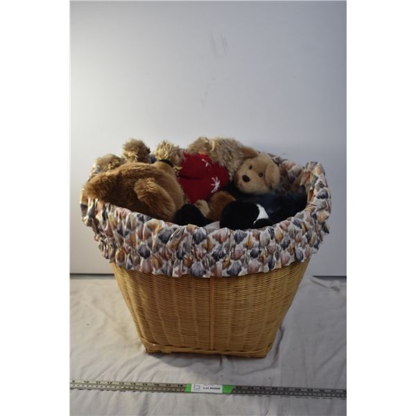 Wicker Basket with Teddy Bears and Pillows