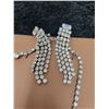 Image 2 : Rhinestone necklace and screw back chandelier earrings