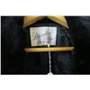 Image 3 : Black sheared fur stole, labelled “by Daselar Furs, Fort Wayne Indiana”, med, very good condition