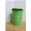 Image 5 : 4 Piece Vintage Green Tupperware