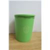 Image 6 : 4 Piece Vintage Green Tupperware