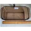 Image 3 : Amber brown Pyrex loaf pan.