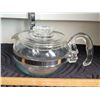 Image 1 : Older pyrex teapot.