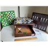 Image 1 : Wood 10 game center. Pieces & instructions