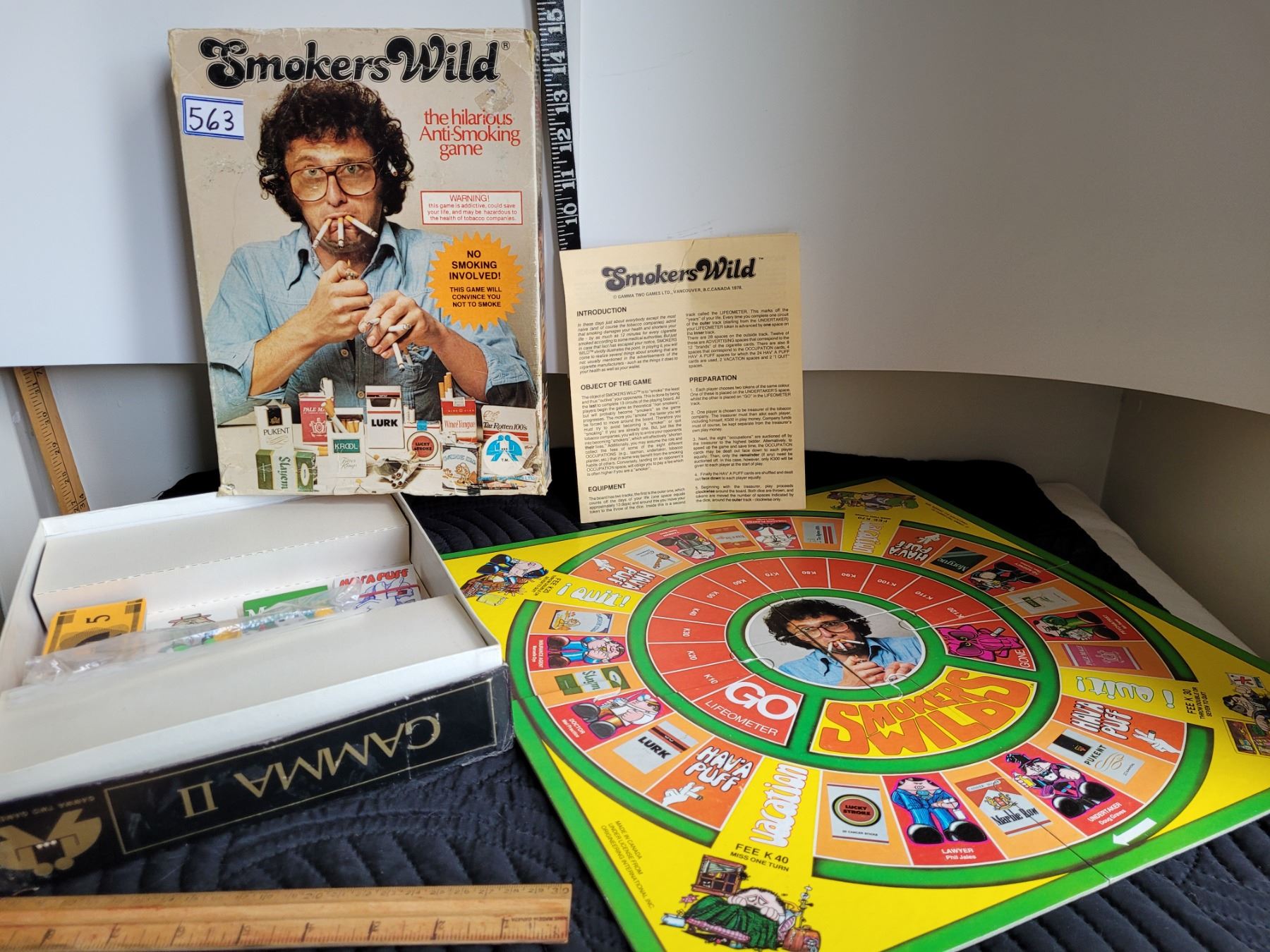 Vintage Smoker's Wild board game. Schmalz Auctions