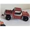 Image 4 : 3 vintage Tootsie toy cars.