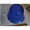 Image 3 : Pottery bowl & small oil lamp with nice cobalt blue bowl.