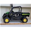 Image 2 : John Deere Gator.