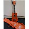 Image 1 : Very nice Mahalo ukulele with carry case.