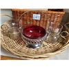 Image 3 : Wicker serving tray & utensil basket, vintage mugs & red bowl.