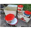 Image 3 : Vintage tin canister set