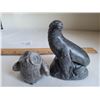 Image 4 : Canadian inuit carvings.