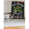 Image 1 : 8X10 tin poster, Guns & Roses 2002 World tour. Beatles coffee mug.