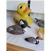 Image 2 : Vintage Ducks. Lg. duck (Regal),1 fibre, 3 heavy plastic, 2 rubber. 1977 “Knicker Bocker toy Co.” Ru