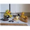 Image 4 : Vintage Ducks. Lg. duck (Regal),1 fibre, 3 heavy plastic, 2 rubber. 1977 “Knicker Bocker toy Co.” Ru