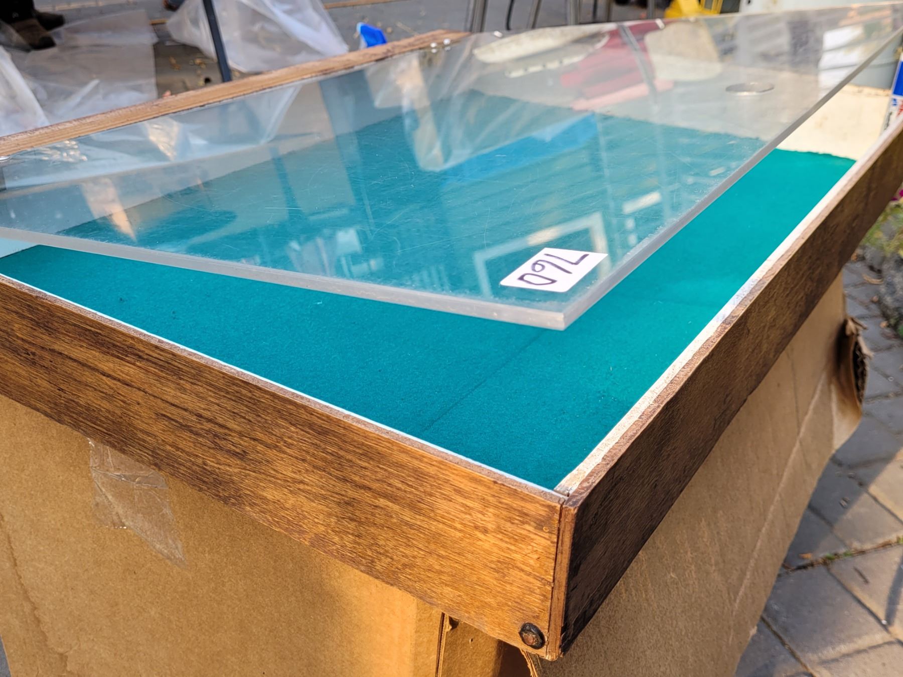 Safety display case. Schmalz Auctions