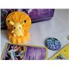 Image 5 : Pokemon. Collector tin, trainer kit cards, figurine & handbooks.