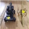 Image 4 : 2 small canons Brass and wood/metal