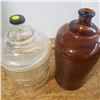 Image 4 : 2 vintage gallon jugs