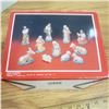 Image 4 : Vintage porcelain nativity set 11 pieces