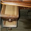 Image 17 : antique sewing manchine pedal driven
