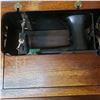 Image 4 : antique sewing manchine pedal driven