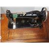 Image 6 : antique sewing manchine pedal driven