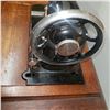 Image 8 : antique sewing manchine pedal driven