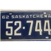 Image 1 : Saskatchewan license plate 1962 52-744