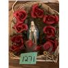 Image 2 : VINTAGE RELIGIOUS LIGHTED TABLE ORNAMENT, MAY ALSO HANG ON WALL 6X5