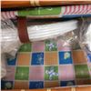 Image 3 : Vintage Picnic Basket Like New