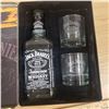 Image 5 : Jack Daniels Glass Bottle Set