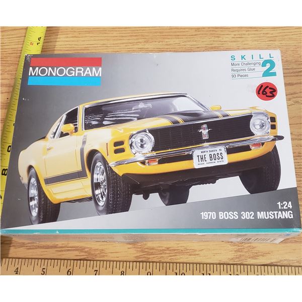 Model Kit Boss Austin 1970 Boss 302 Mustang Model Kit 1:24 - Schmalz Auctions