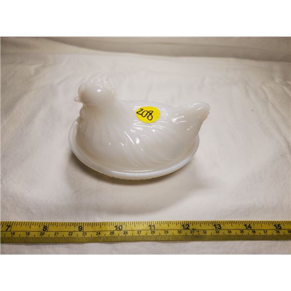 White Milk Glass Hen on Nest (see photos of colour of glass w/ light)