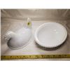 Image 2 : Indiana Glass White Milk Glass Hen on Nest