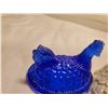 Image 6 : Miniature Royal Blue & Medium White & Blue Glass Hen on Nest (miniature tail chipped)