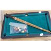 Image 3 : 1960s Munroe Hot Shot hockey game with table top mini pool game