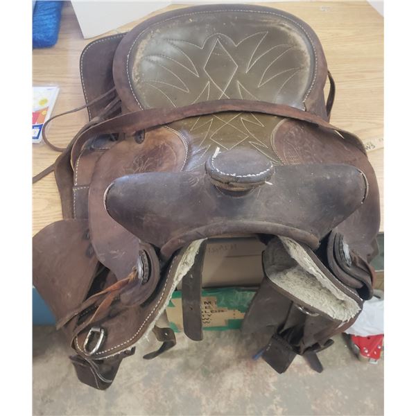 Leather Western Saddle