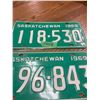 Image 2 : 2 1969 Saskatchewan License Plates