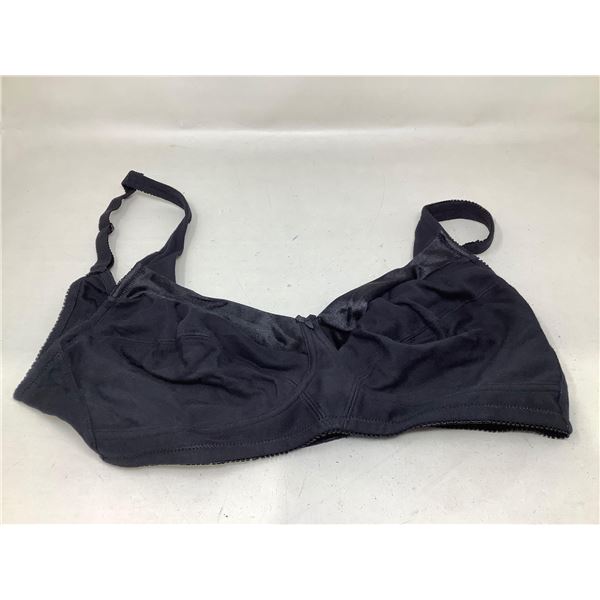 Fruit Of The Loom Bra Size 40